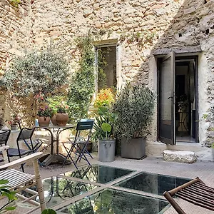  Guest house La Vie De Chateau