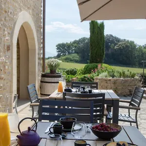 Hotel Domaine De Montine De Charme